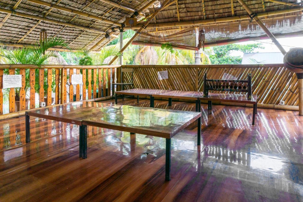 Oyo 3095 Semarapura Homestay Macáçar Exterior foto